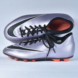 Nike Youth Mercurial Soccer Cleats size 6 Y